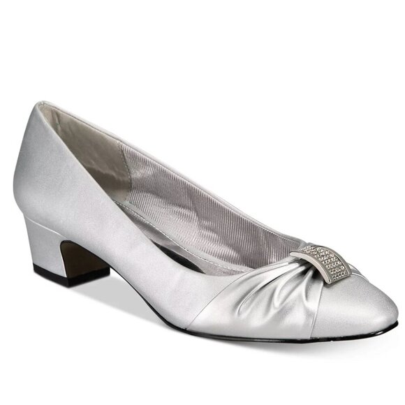Easy Street Eloise Pumps - Picture 1 of 6